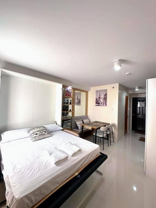 Escape Apartment *